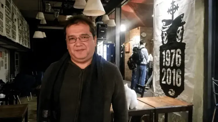 "La lógica del gobierno es instalar el terror del estado y meter presos a los
vendedores”