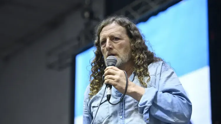 ATE, sobre el DNU 70/23: “El Estado busca una forma jurídica para legalizar el
saqueo”