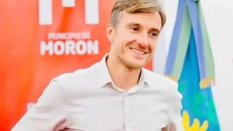 Morón: denuncian a Lucas Ghi por ceder espacios públicos a una empresa privada