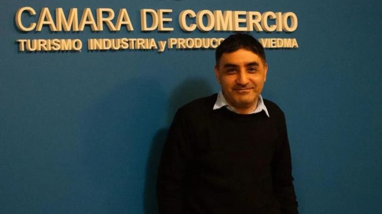 Feria sin habilitación en Viedma: "Los organizadores sienten que tienen vía
libre"
