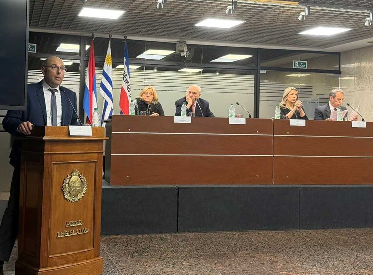 Bianchi y Sanguinetti también salen a defender a los represores de Domingo Arena