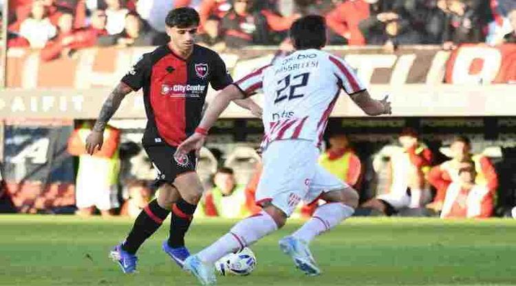 Buscando una última sonrisa, Newell’s visita a Vélez en el Fortín