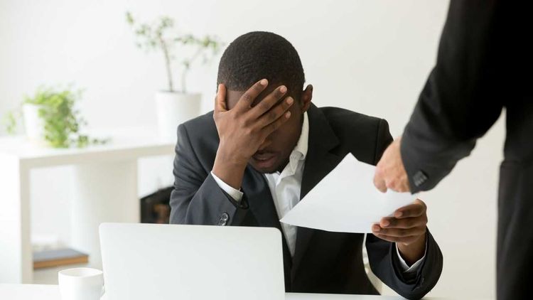 Dos economistas probaron que la IA va a destruir la economía global como la conocemos