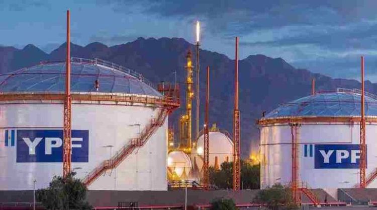 Juicio por YPF: la Justicia de EEUU benefició a Argentina y suspendió todas las demandas