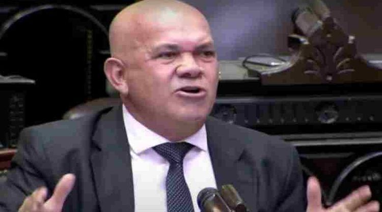 Aldo Leiva soltó una fuerte advertencia sobre la sesión de Adorni