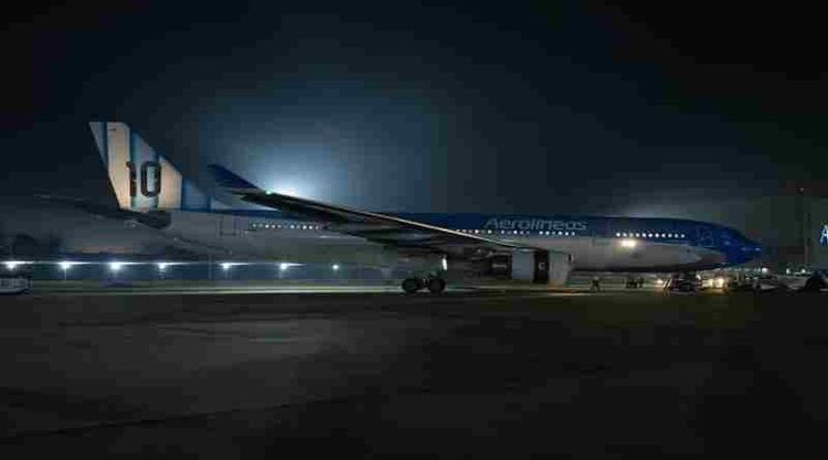 Partió hacia Kansas “El avión más argentino del mundo” con el plantel de la Selección argentina