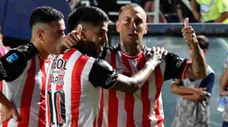Barracas Central pisó fuerte en Córdoba y se metió en zona de playoff