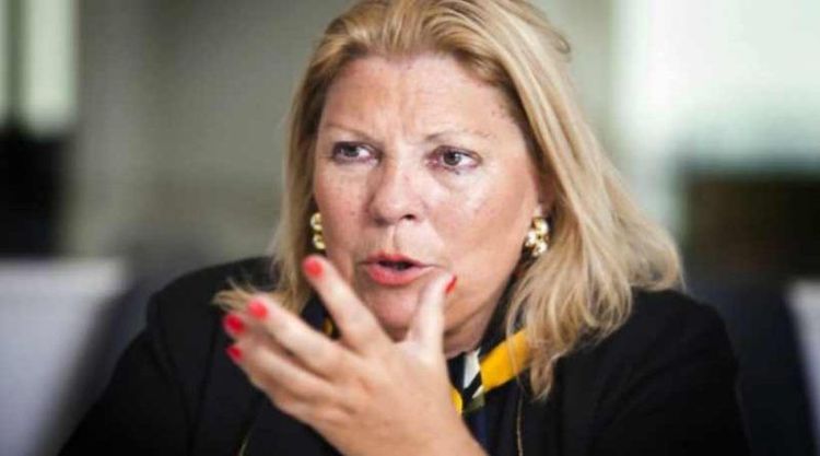 Carrió no perdonó a Adorni y vaticinó el fin del Gobierno de Milei: “No reelige”