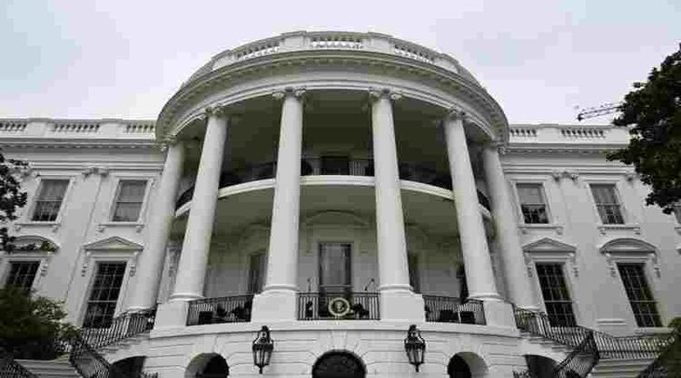 Tensión en Washington: el Servicio Secreto hirió a un hombre armado cerca de la Casa Blanca