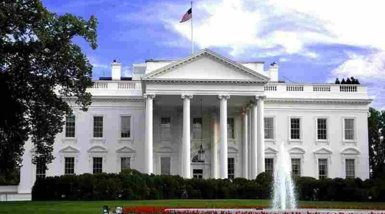 La Casa Blanca descarta que Trump contemple usar armas nucleares en Irán