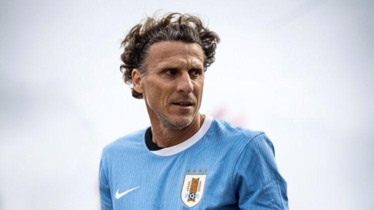 Forlán asumirá el cargo del DT de las selecciones mayor y sub 20