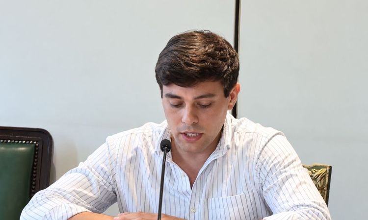 El edil Gómez desoye al Partido Nacional y se mantendrá en su cargo