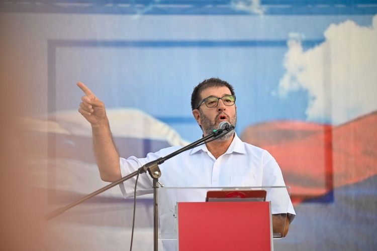 Pereira cuestiona falta de respaldo ciudadano a gestiones de Orsi y Bergara