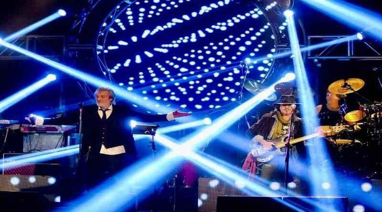 Grafitti regresa a casa y se presenta en el teatro “Plataforma Lavardén”