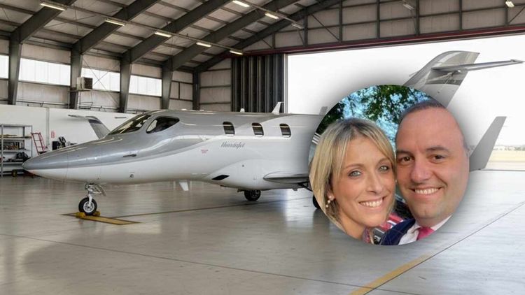 El escándalo del jefe de gabinete argentino que viajó en vuelo privado a Punta del Este