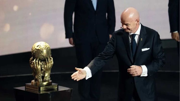 The Times: Infantino ofreció la final del Mundial 2030 a Marruecos para blindar su reelección