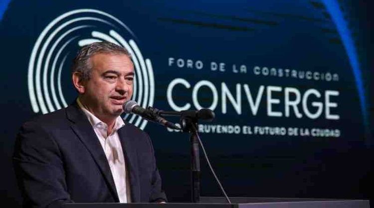 Javkin participó de la segunda edición de Converge, el foro de la construcción de Rosario