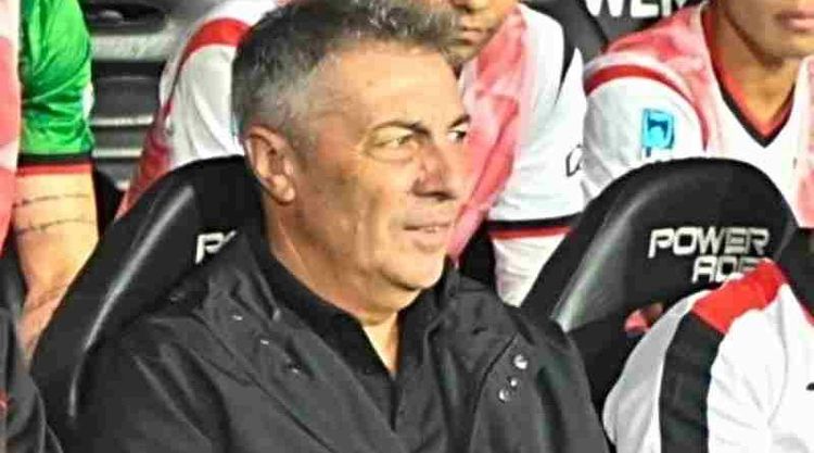 ¿Será el preludio de una despedida?: Kudelka reconoció que se quedó sin recursos o herramientas para ayudar a los jugadores
