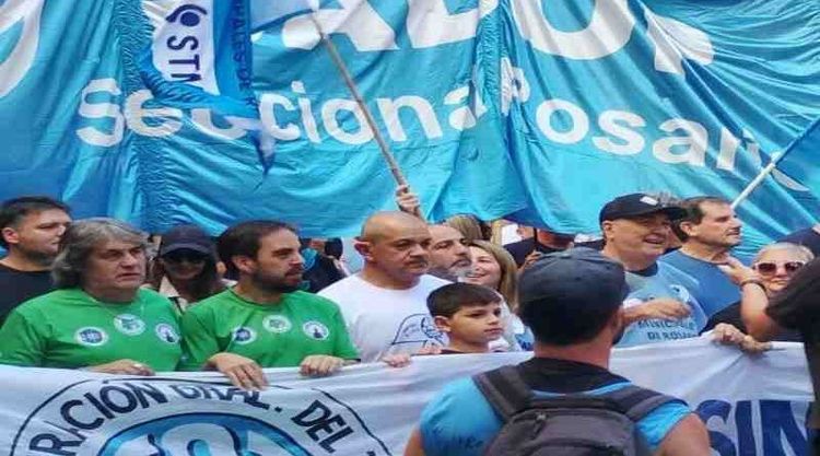 Martín Lucero dio el presente en la marcha por el 24M: “El Nunca Más de hoy es rechazar un modelo de Estado que cancele al que piensa distinto”