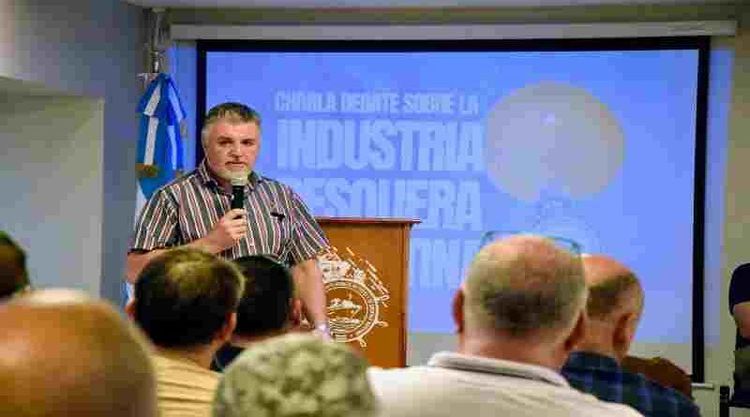Marítimos denuncian a empresas de querer flexibilizar las dotaciones a bordo