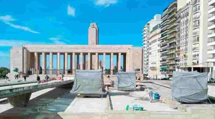 Cómo es la tecnología usada en Notre Dame y el Coliseo con la que restauran el Monumento a la Bandera