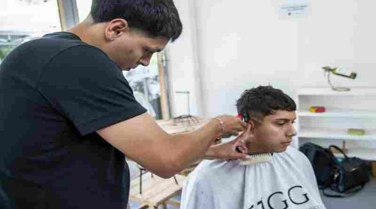 Cursos de oficios en los distritos: más de 5.500 personas se inscribieron para capacitarse