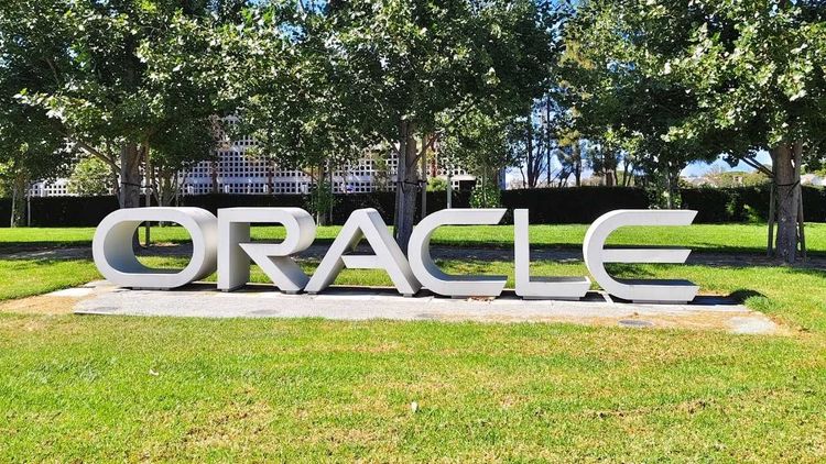 Oracle ejecuta el mayor recorte laboral de su historia para financiar su IA: ¿Cómo afecta a Uruguay?