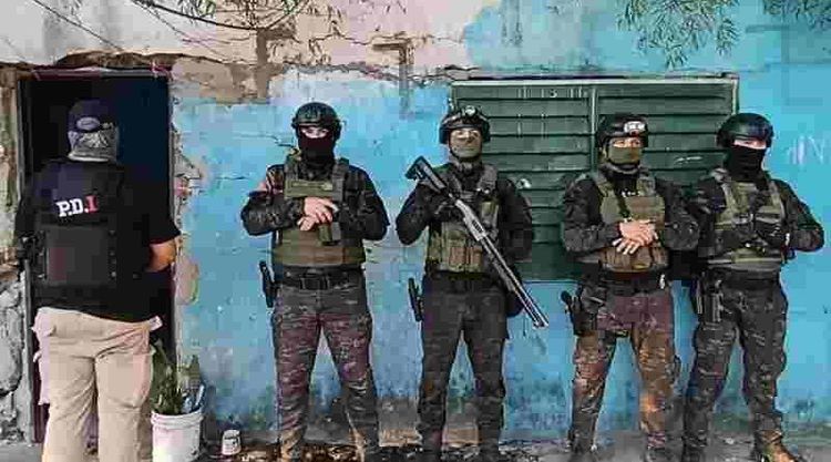 Siete detenidos en 15 allanamientos por robos de motos: “No le vamos a dar tregua a estos delincuentes violentos”