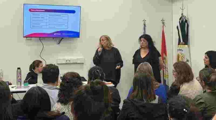 La provincia realizó una jornada de capacitación para fortalecer el abordaje de violencias por razones de género