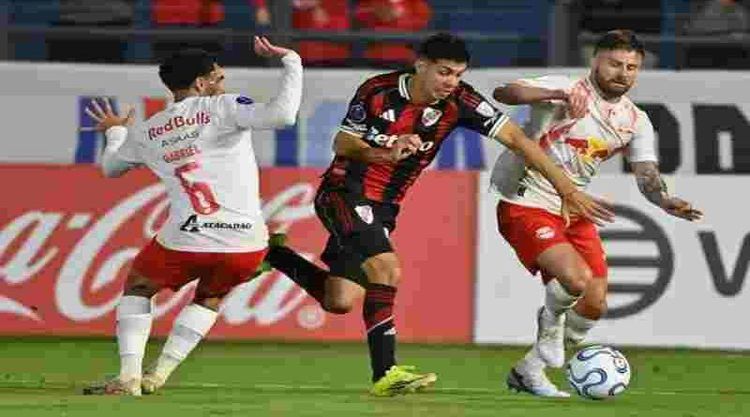 River dio un golpe agónico en Brasil y quedó líder en su grupo de Copa Sudamericana