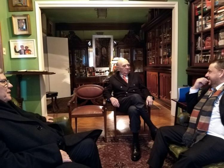 Representantes de la Organización de Prensa del Interior mantuvieron reunión con el Dr. Julio María Sanguinetti