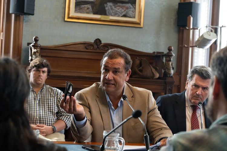 Uruguay enviará leche a Cuba en gesto solidario: Da Silva cree que es “patético”