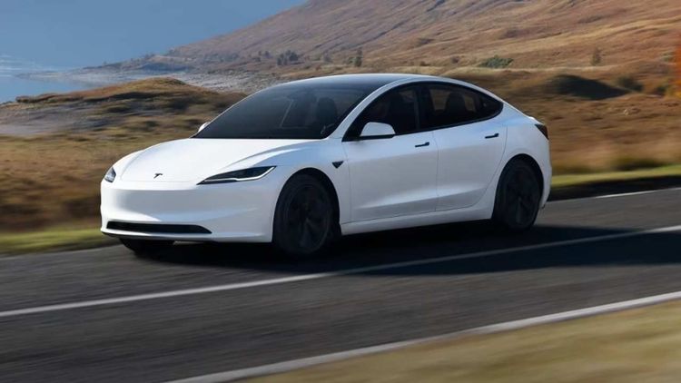 Tesla llama a revisión a 3 millones de autos por riesgos de seguridad mientras consolida su llegada a Uruguay