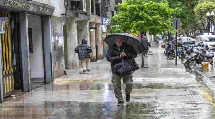 Emiten alerta de nivel naranja para la noche de este viernes por tormentas