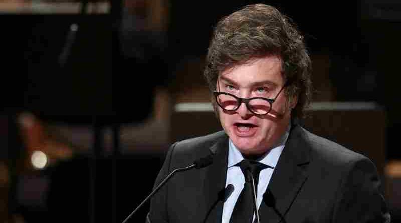 Libertad de prensa al palo: Milei cruzó con dureza a periodista de La Nación al decirle, “basura inmunda”