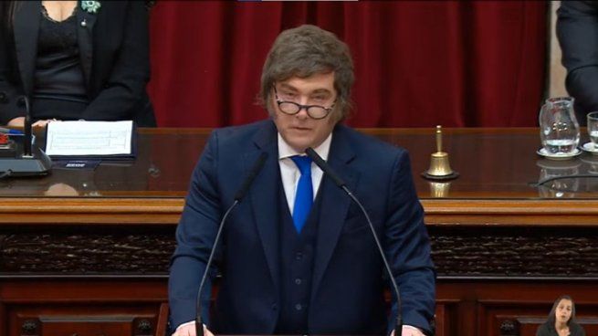 Javier Milei busca apoyos para una reforma electoral que astilla a la oposición