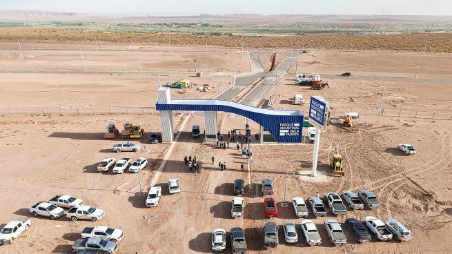 Cambio en el mapa del empleo: crece en provincias energéticas mientras la industria pierde casi 40.000 puestos