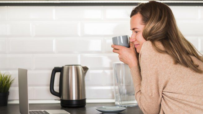 Cuánto salen las pavas eléctricas: precios, opciones y diferencias con hervidores