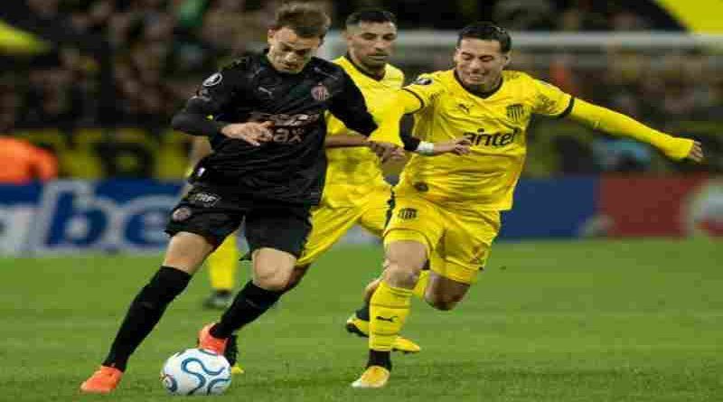 Platense empató con Peñarol y puso un pie en los octavos de final de la Copa Libertadores 2026