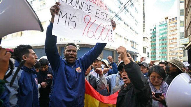 Protestas, aumentos, desabastecimiento y tensión política: los detalles de la crisis que golpea a Bolivia