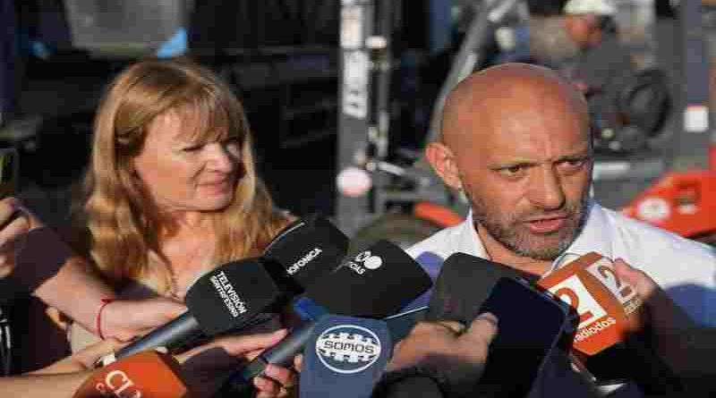 El megarecital de Fito Páez en Rosario “marca un camino hacia adelante para la ciudad”, destacó Puccini