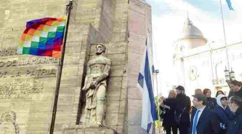 Polémica en el Monumento a la Bandera: organizaciones denuncian exclusión de la Wiphala y cuestionan una “mirada colonizada”