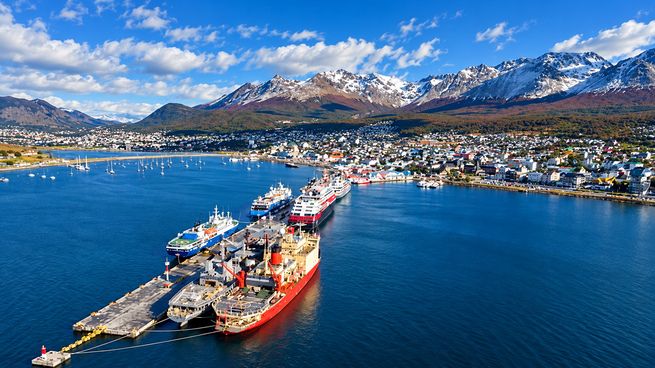 Un servicio que costaba $25 millones pasó a $304: las contrataciones de la intervención en el Puerto de Ushuaia