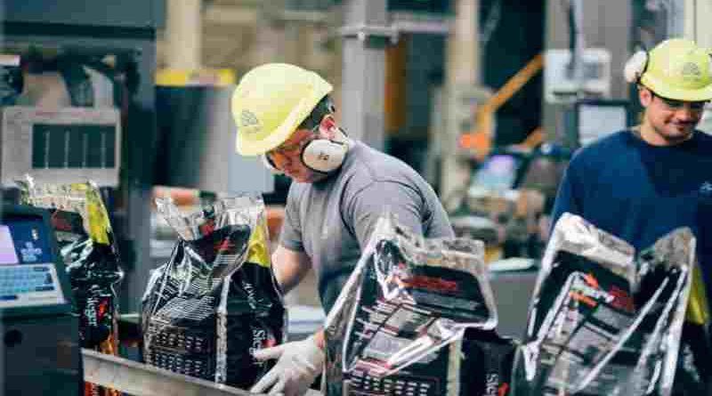 Cuatro de cada diez trabajadores son informales, según informe de la UBA