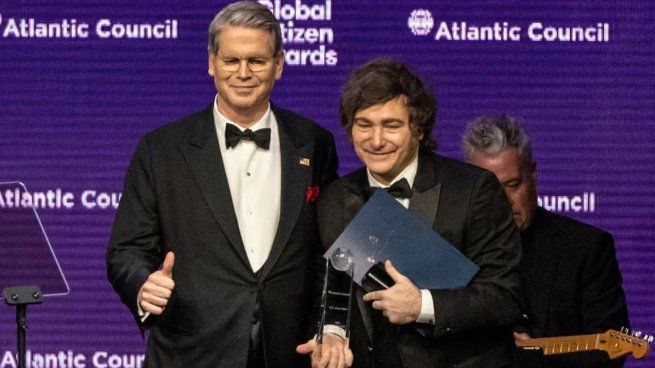 El secretario del Tesoro de EEUU respaldó el rumbo de Argentina y habló de un "éxito fantástico" de Javier Milei