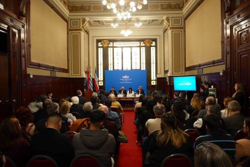 Evento religioso “Parlamento y Fe” busca insertar a la religión en el Estado laico uruguayo