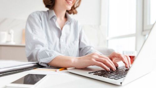 Cobrá en dólares: las mejores plataformas para conseguir trabajo remoto en 2026