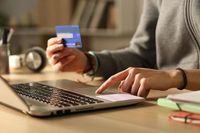 Compras de argentinos al exterior siguen batiendo récords