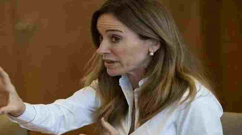 Tolosa Paz llamó a un frente amplio para frenar a Milei: “Argentina está siendo destruida”