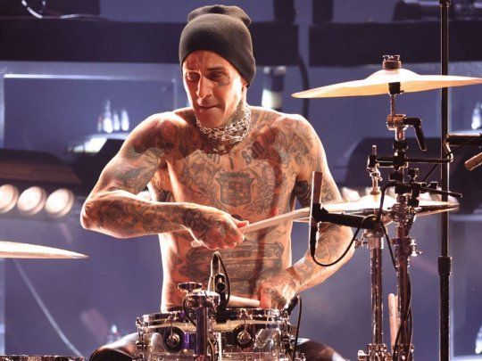 Disney+ confirmó la fecha de lanzamiento del documental "Travis Barker: más fuerte que el miedo"